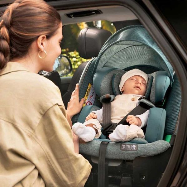 Автокрісло Chicco Bi-Seat Air i-Size з базою, група 0+/1/2/3 87050.21 фото