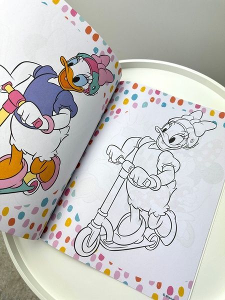 Цветные раскраски с героиней Disney Minnie Mouse RZ112 фото